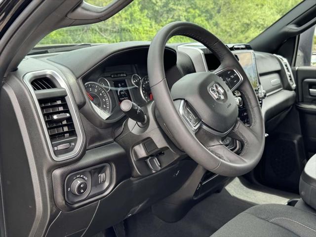 2025 RAM 2500 Big Horn Crew Cab 4x4 64 Box 2025 RAM 2500 Big Horn Crew Cab 4x4 64 Box
