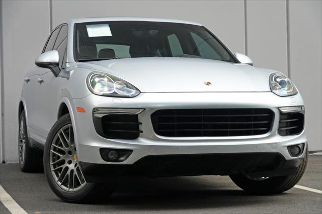 2017 Porsche Cayenne Platinum Edition