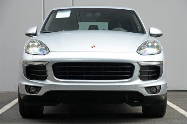 2017 Porsche Cayenne Platinum Edition