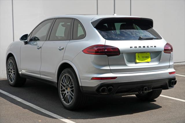 2017 Porsche Cayenne Platinum Edition