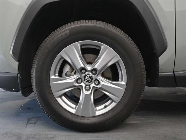 2022 Toyota RAV4 Hybrid XLE 2022 Toyota RAV4 Hybrid XLE