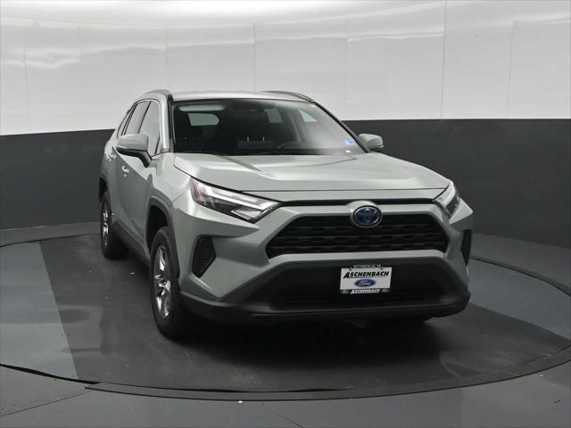 2022 Toyota RAV4 Hybrid XLE