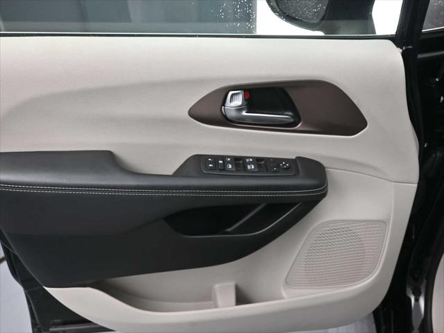 2024 Chrysler Voyager LX 2024 Chrysler Voyager LX