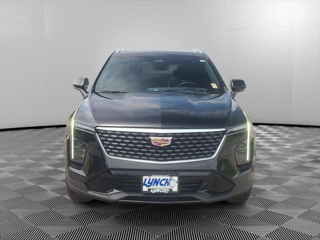 2024 Cadillac XT4 AWD Premium Luxury