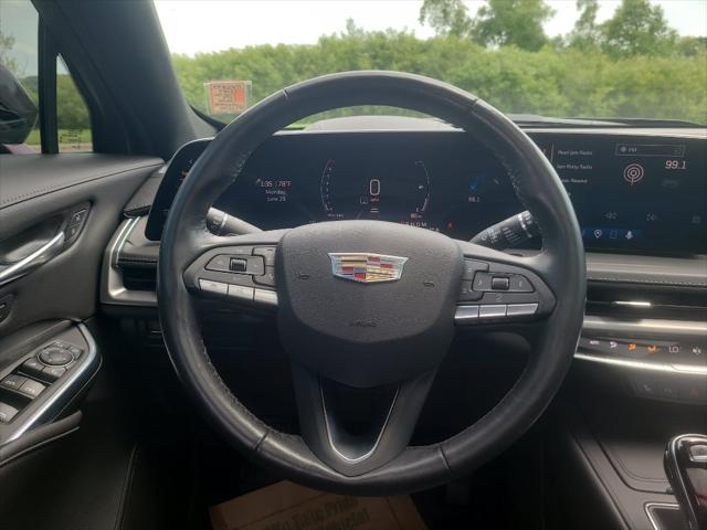 2024 Cadillac XT4 AWD Premium Luxury