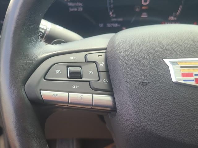 2024 Cadillac XT4 AWD Premium Luxury