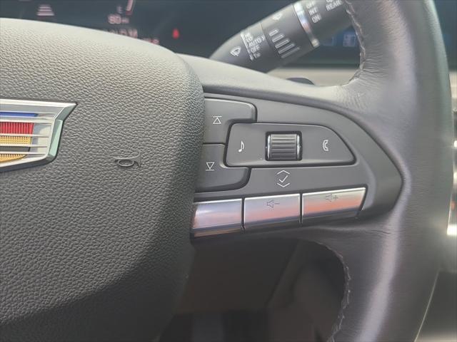2024 Cadillac XT4 AWD Premium Luxury