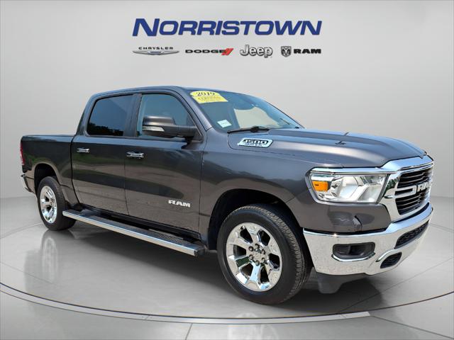 2019 RAM 1500 Big Horn/Lone Star Crew Cab 4x4 57 Box