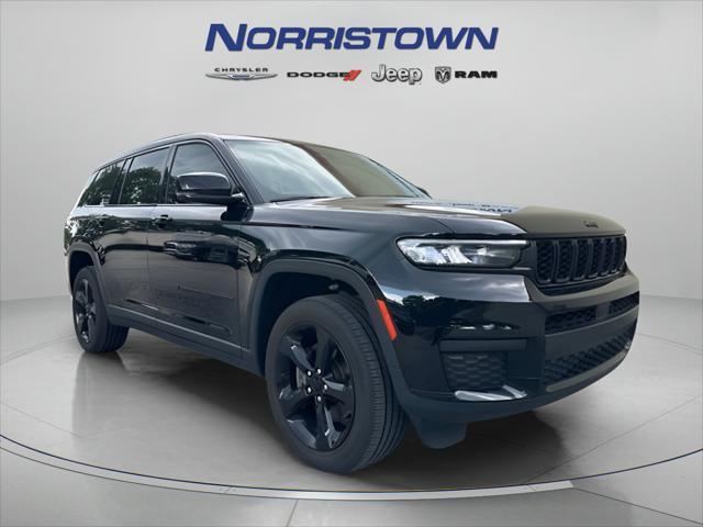 2023 Jeep Grand Cherokee L Altitude 4x4 2023 Jeep Grand Cherokee L Altitude 4x4