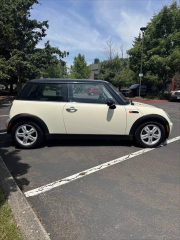 2006 MINI Cooper Base