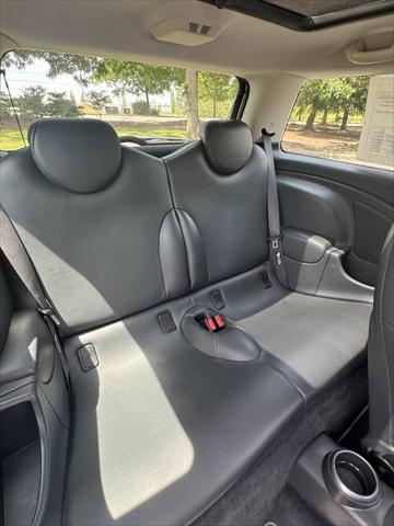 2006 MINI Cooper Base