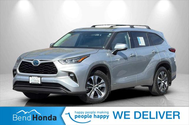 2020 Toyota Highlander Hybrid XLE for sale in Bend, OR