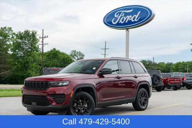 2025 Jeep Grand Cherokee Altitude 4x4 for sale in Mansfield, AR