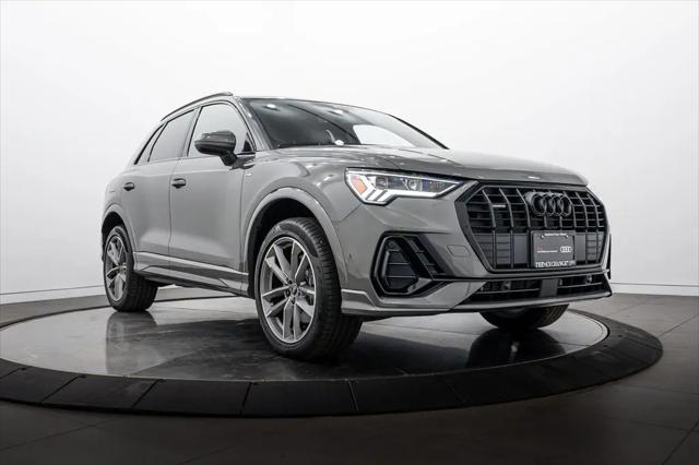 2025 Audi Q3 Premium 45 TFSI S line quattro Tiptronic for sale in Highland Park, IL