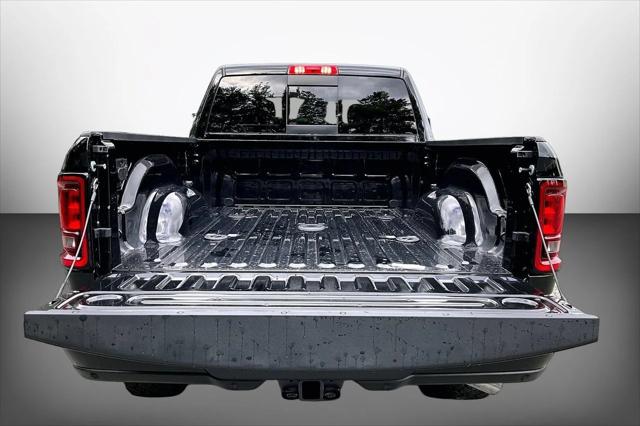 New 2026 Diamond Black Crystal Pearl-Coat Exterior Paint RAM  image 23