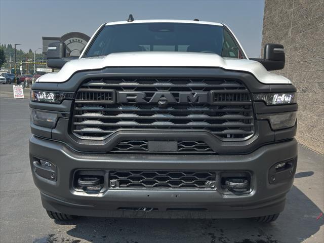2026 RAM 2500 RAM 2500 TRADESMAN CREW CAB 4X4 8 BOX