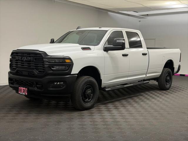 2026 RAM 2500 RAM 2500 TRADESMAN CREW CAB 4X4 8 BOX