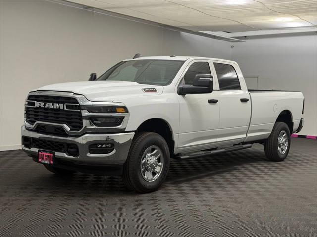 2026 RAM 2500 RAM 2500 TRADESMAN CREW CAB 4X4 8 BOX