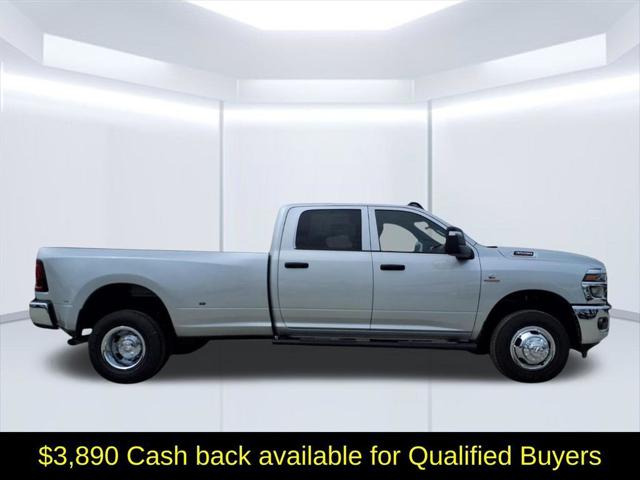 2026 RAM Ram 3500 RAM 3500 TRADESMAN CREW CAB 4X4 8 BOX