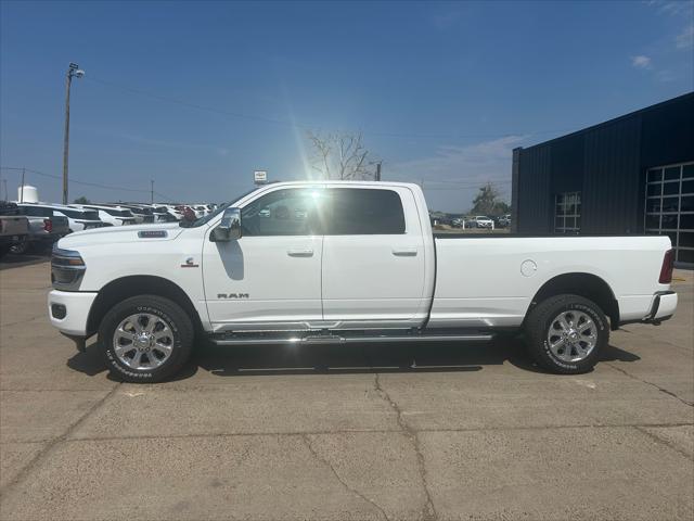 2026 RAM Ram 3500 RAM 3500 LARAMIE CREW CAB 4X4 8 BOX