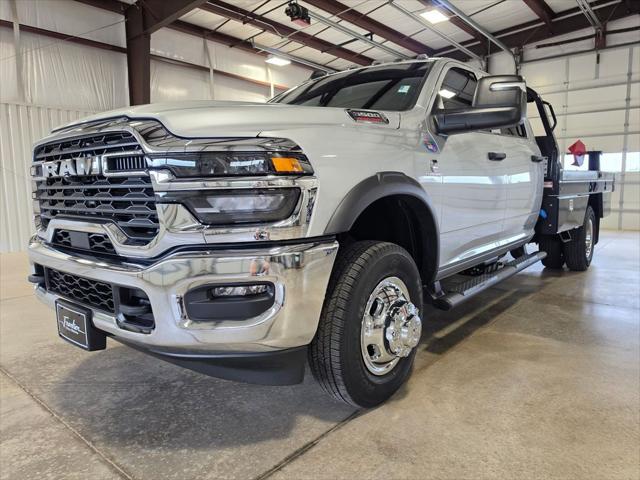 2026 RAM Ram 3500 Chassis Cab RAM 3500 TRADESMAN CREW CAB CHASSIS 4X4 60 CA