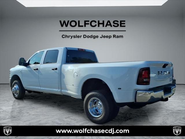 2026 RAM Ram 3500 RAM 3500 TRADESMAN CREW CAB 4X4 8 BOX