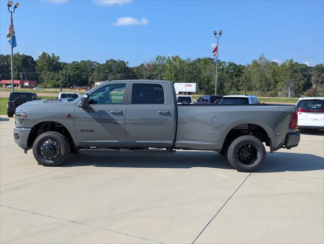 2026 RAM Ram 3500 RAM 3500 LARAMIE CREW CAB 4X4 8 BOX
