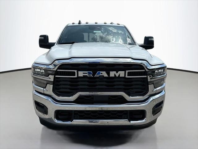 2026 RAM Ram 3500 RAM 3500 TRADESMAN CREW CAB 4X4 8 BOX 2026 RAM Ram 3500 RAM 3500 TRADESMAN CREW CAB 4X4 8 BOX