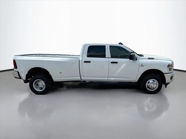 2026 RAM Ram 3500 RAM 3500 TRADESMAN CREW CAB 4X4 8 BOX 2026 RAM Ram 3500 RAM 3500 TRADESMAN CREW CAB 4X4 8 BOX