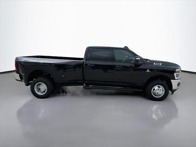 2026 RAM Ram 3500 RAM 3500 TRADESMAN CREW CAB 4X4 8 BOX 2026 RAM Ram 3500 RAM 3500 TRADESMAN CREW CAB 4X4 8 BOX