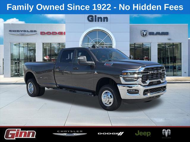 2026 RAM Ram 3500 RAM 3500 TRADESMAN CREW CAB 4X4 8 BOX