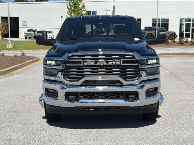 2026 RAM Ram 3500 RAM 3500 TRADESMAN CREW CAB 4X4 8 BOX