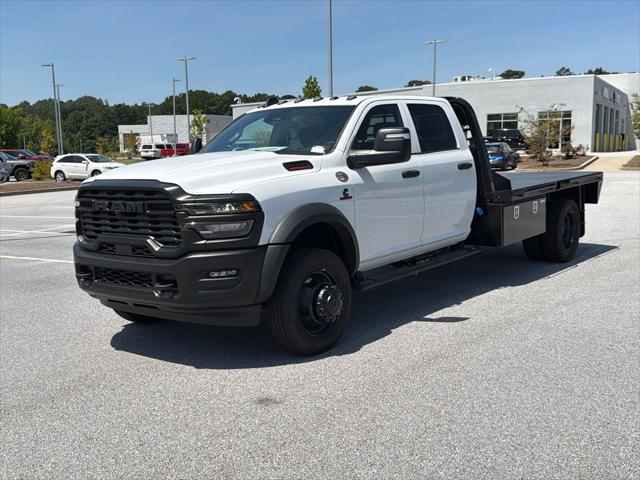2026 RAM 5500 Chassis RAM 5500 TRADESMAN CHASSIS CREW CAB 4X4 84 CA