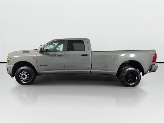 2026 RAM 3500 RAM 3500 BIG HORN CREW CAB 4X4 8 BOX