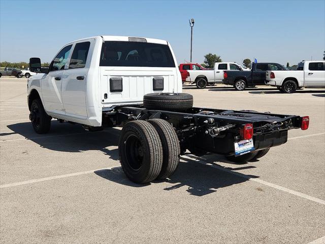 2026 RAM 3500 Chassis RAM 3500 TRADESMAN CREW CAB CHASSIS 4X4 60 CA