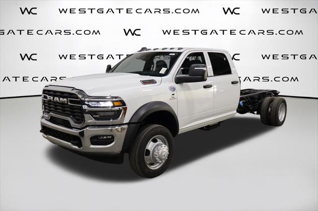 2026 RAM 5500 Chassis RAM 5500 TRADESMAN CHASSIS CREW CAB 4X4 84 CA