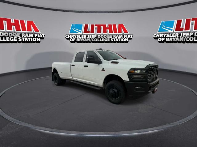 2026 RAM Ram 3500 RAM 3500 TRADESMAN CREW CAB 4X4 8 BOX