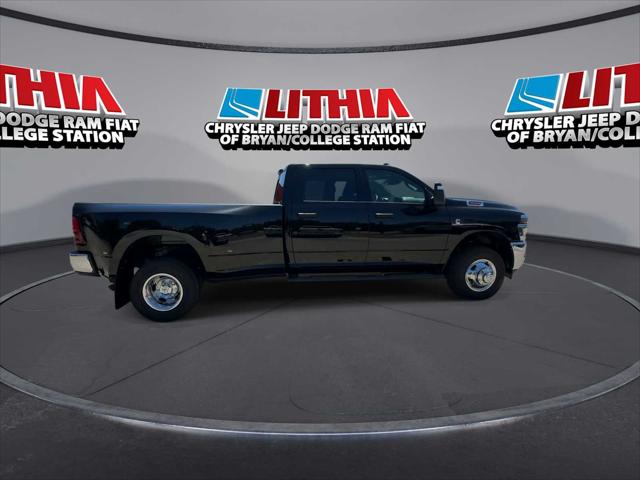 2026 RAM Ram 3500 RAM 3500 TRADESMAN CREW CAB 4X4 8 BOX