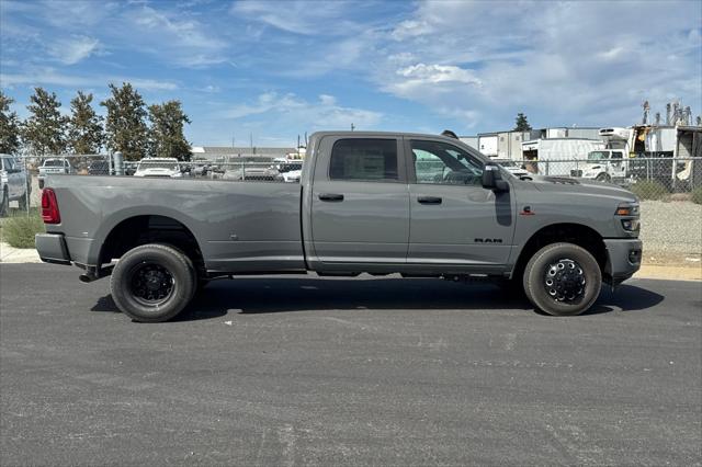 2026 RAM 3500 RAM 3500 BIG HORN CREW CAB 4X4 8 BOX