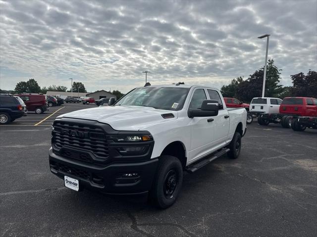 2026 RAM 2500 RAM 2500 TRADESMAN CREW CAB 4X4 64 BOX