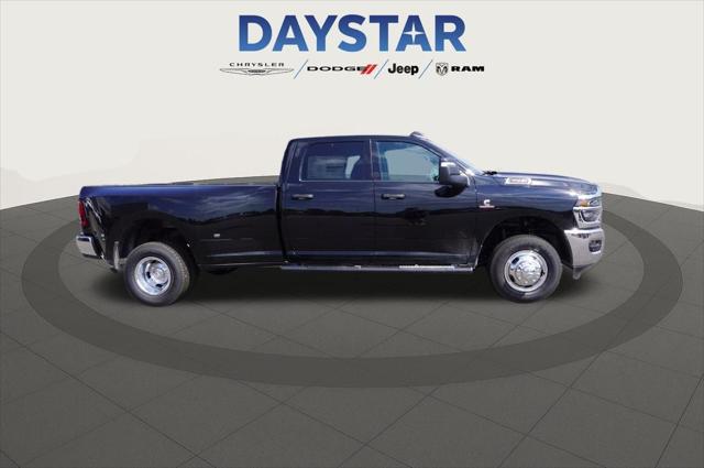 2026 RAM Ram 3500 RAM 3500 TRADESMAN CREW CAB 4X4 8 BOX