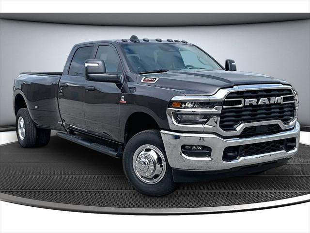 2026 RAM Ram 3500 RAM 3500 TRADESMAN CREW CAB 4X4 8 BOX