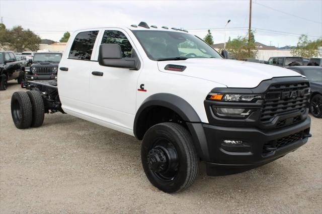 2026 RAM Ram 5500 Chassis Cab RAM 5500 TRADESMAN CHASSIS CREW CAB 4X4 60 CA