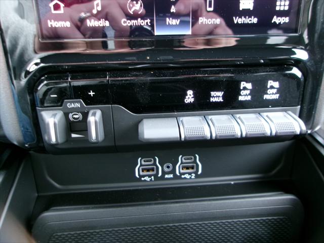 2026 Ram 2500 Big Horn Crew Cab 4x4 64 Box