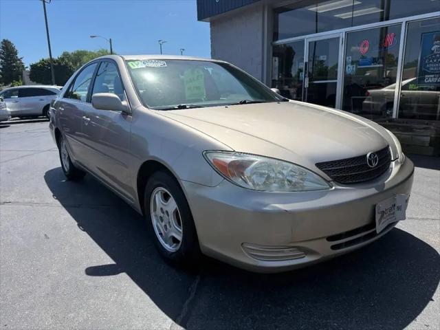 2002 Toyota Camry LE for sale in Milwaukee, WI