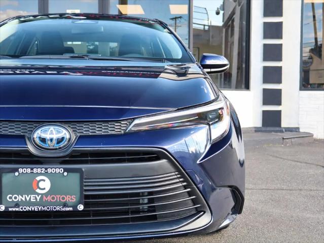 2025 Toyota Corolla Hybrid LE