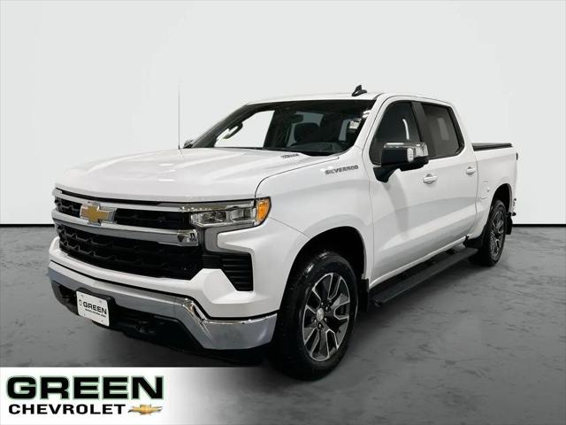 2022 Chevrolet Silverado 1500 4WD Crew Cab Standard Bed LT for sale in East Moline, IL