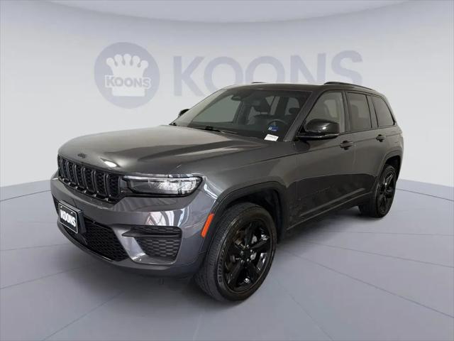 2023 Jeep Grand Cherokee Altitude 4x4 for sale in Vienna, VA