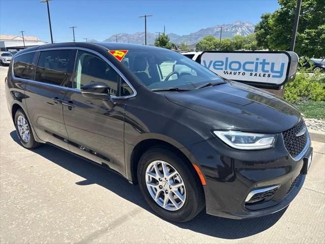 2023 Chrysler Pacifica Touring L for sale in Draper, UT