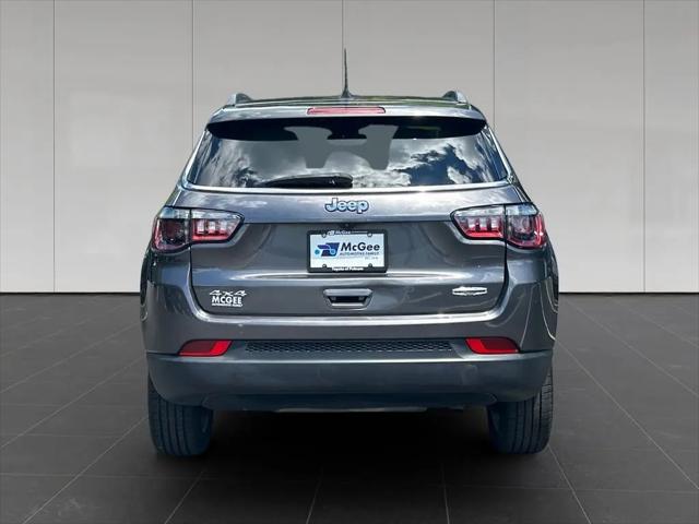 2022 Jeep Compass Latitude Lux 4x4